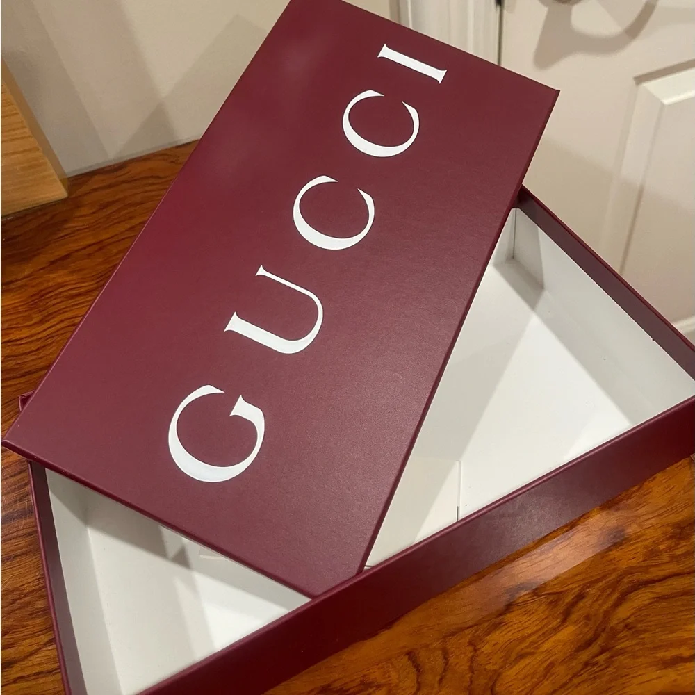 Gucci Empty Gift Box - Picture 2 of 7